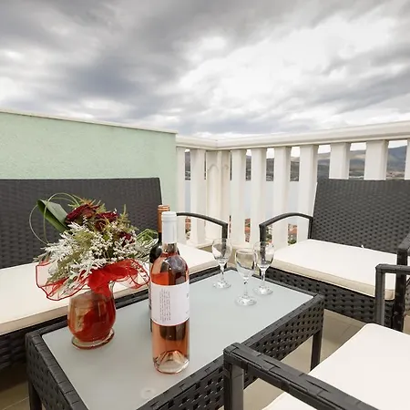 Turquoise Lagoon Apartment Trogir
